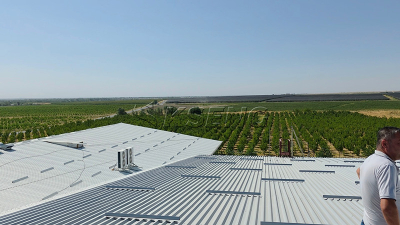 Kseng-solutions-de-montage-solaire-personnalis&eacute;es-pour-installation-solaire-sur-toit-m&eacute;tal
