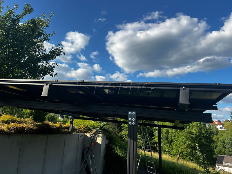 Pergola-solaire-&eacute;tanche