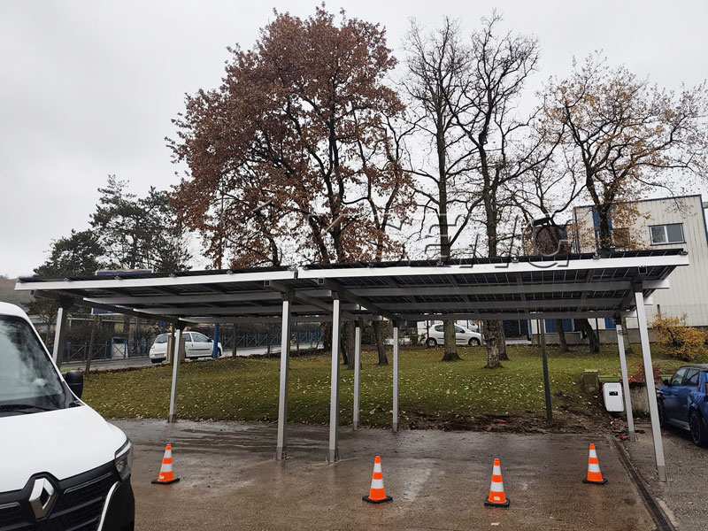 France-abri-solaire-industriel