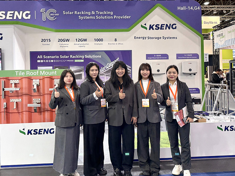 Solar Solutions D&uuml;sseldorf 2025 – Kseng Solar favorise la transition renouvelable en Europe avec des solutions de rayonnages solaires en stock en Europe
