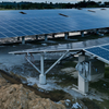 Syst&egrave;me de montage solaire au sol sur pieux en acier galvanis&eacute; &agrave; chaud Disposition est-ouest