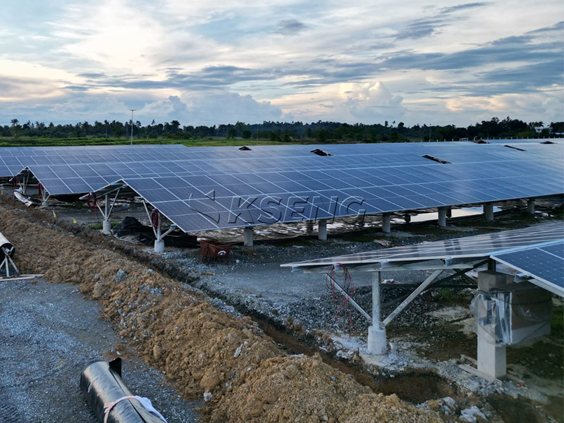 Structure de montage solaire en acier galvanis&eacute; &agrave; chaud pour les grands projets photovolta&iuml;ques